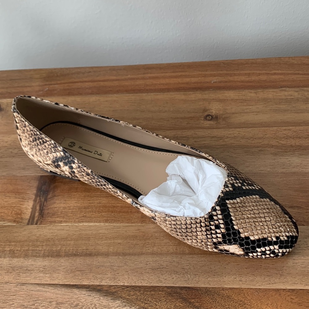 BRAND NEW Massimo Dutti European rare find with box, tags and dust bag!